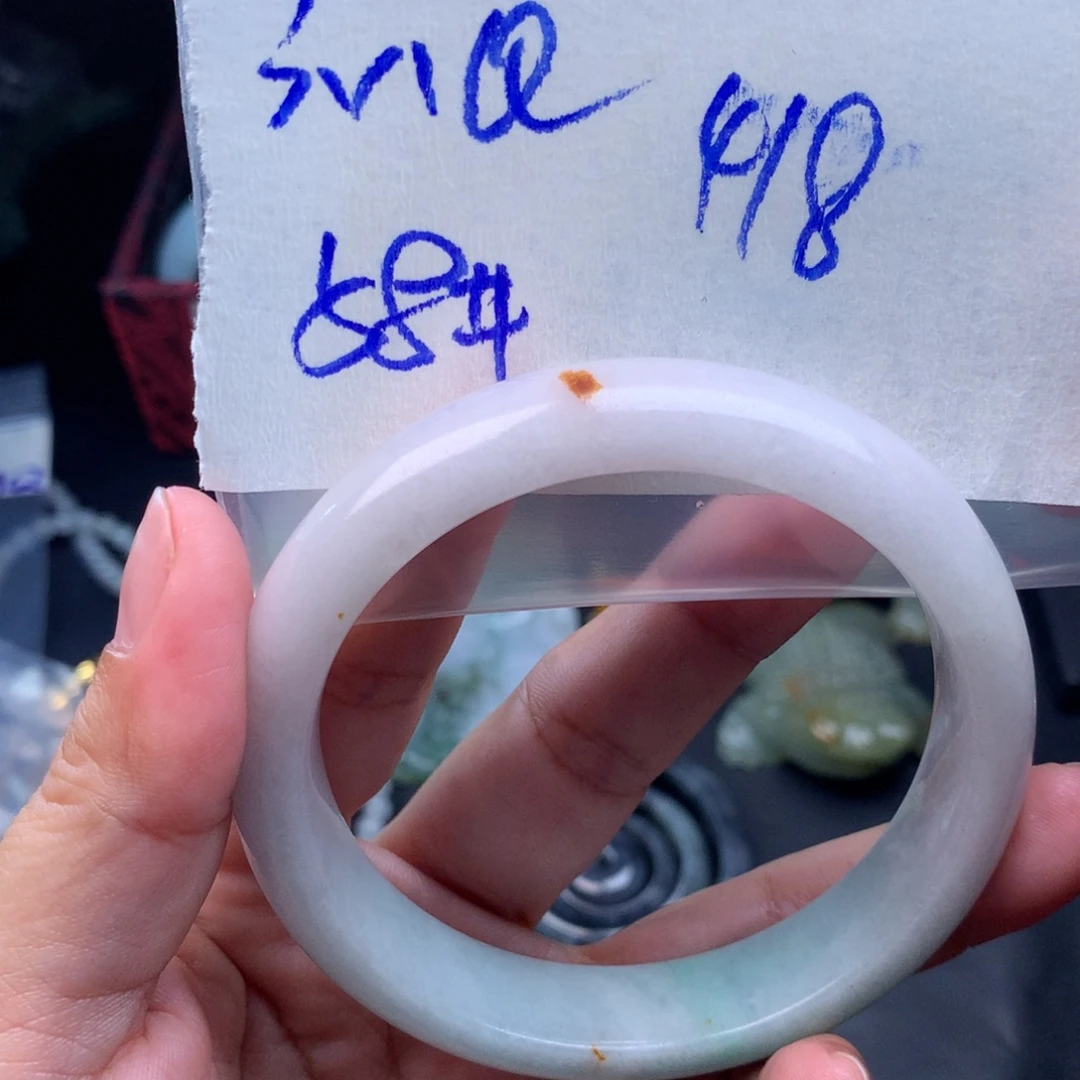 小***吖定制翡翠未镶嵌翡翠手镯58