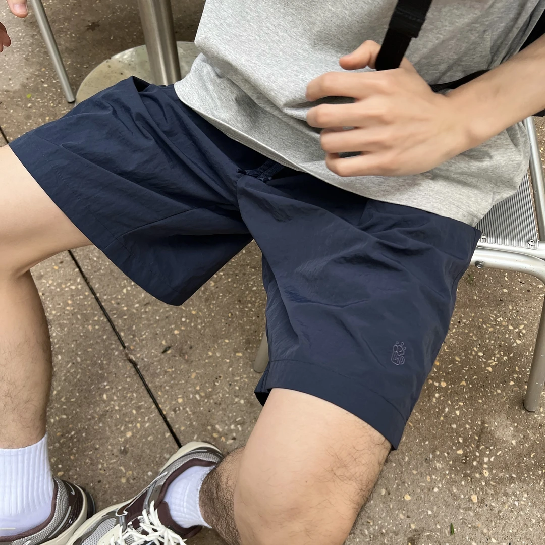 夏季户外2025宽松日系休闲速干裤子男外穿复古流行机能抽绳短裤