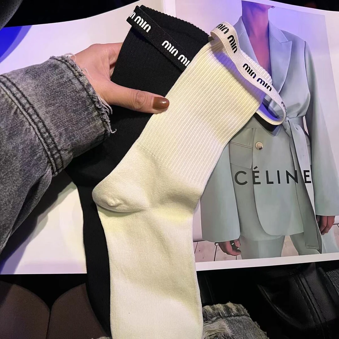 弹力筋绑带字母饰品袜