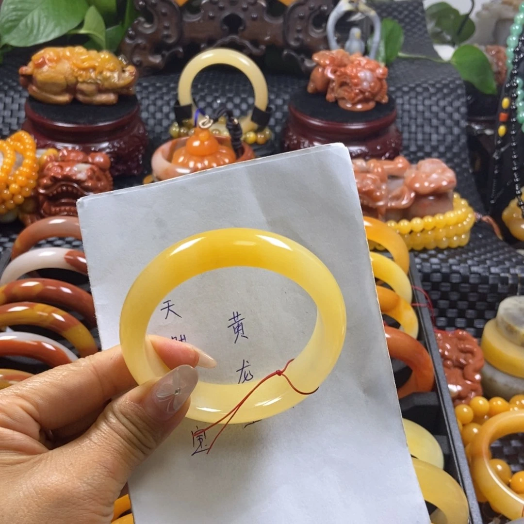 7***蟹石英质玉（黄龙玉）未镶嵌手镯阳阳
