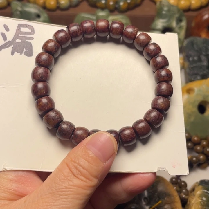 未镶嵌岫岩河磨玉（透闪石质玉）珠宝奇石