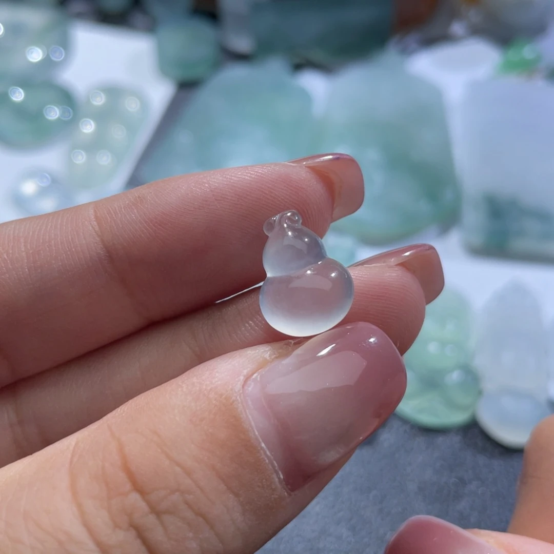 定制翡翠未镶嵌葫芦