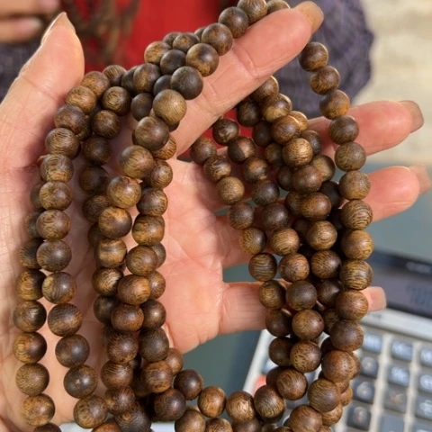 沉香手串白棋24克卡0.8多样性发1条