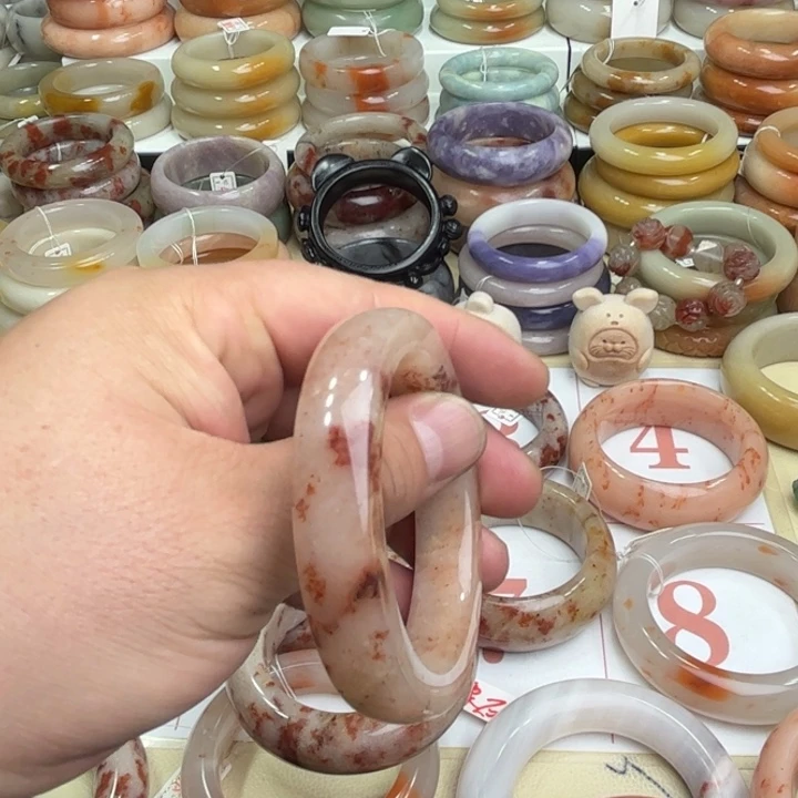 石英质玉60圈口未镶嵌