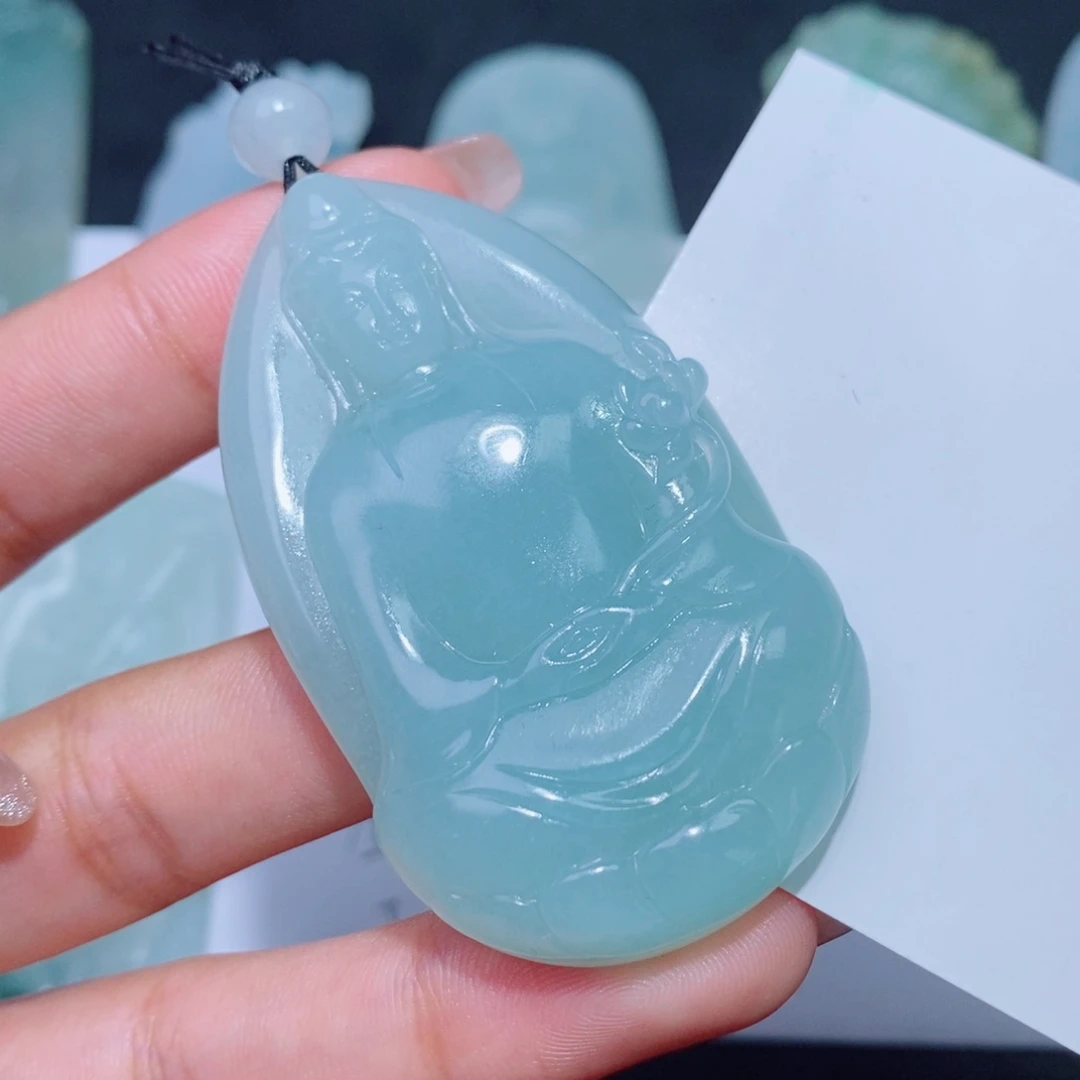 定制翡翠吊坠未镶嵌