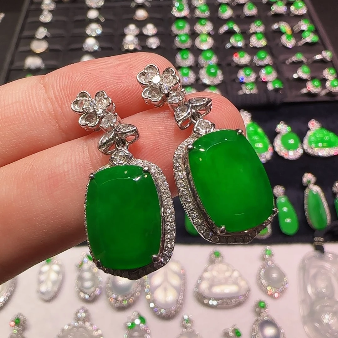 翡翠18K金镶嵌耳饰耳坠