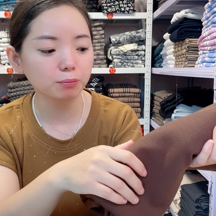 摩卡色条纹布料1.1米138