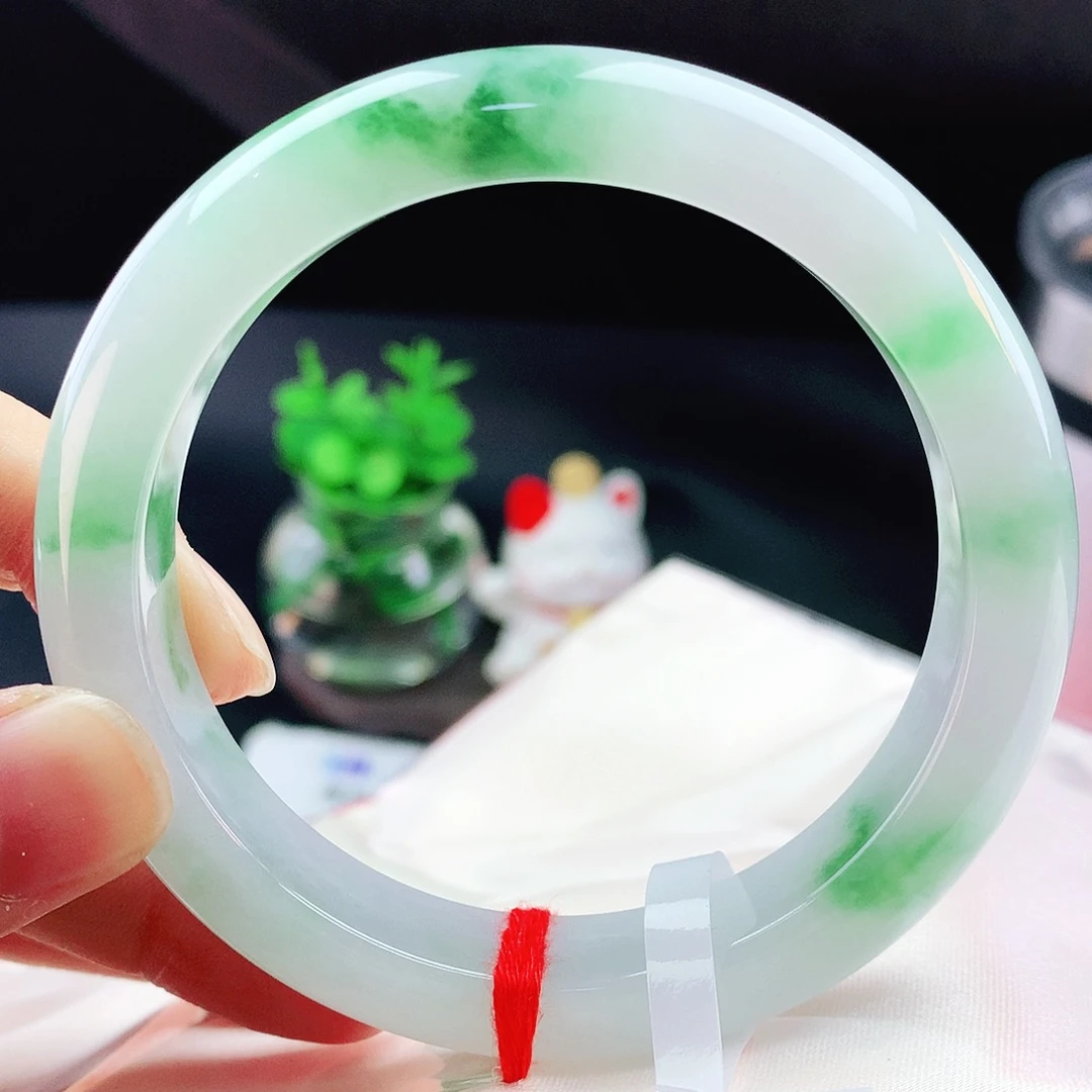 未镶嵌手镯翡翠58冰阳绿花
