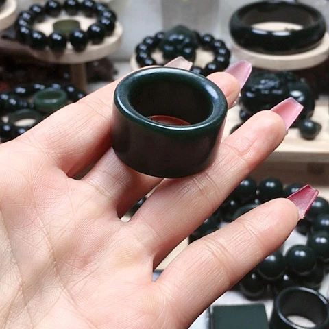 未镶嵌手串和田玉