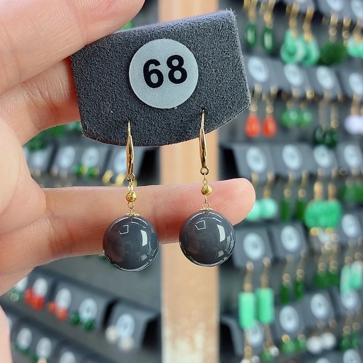 和田玉18K金镶嵌耳饰