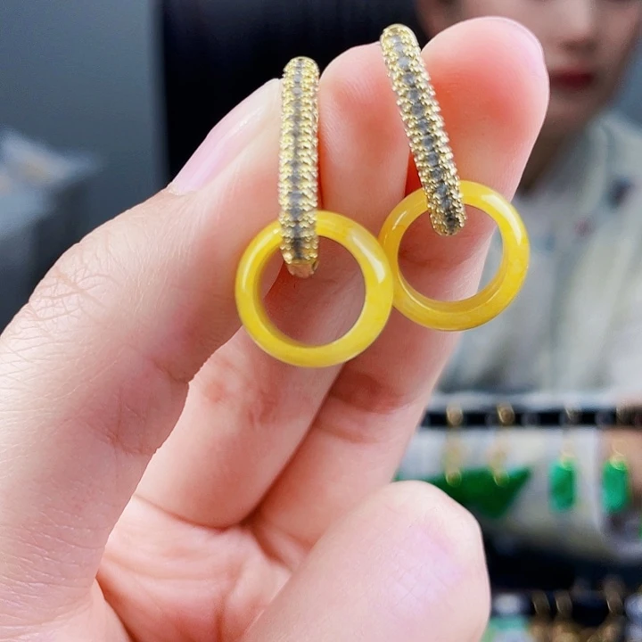 翡翠耳饰未镶嵌饰品