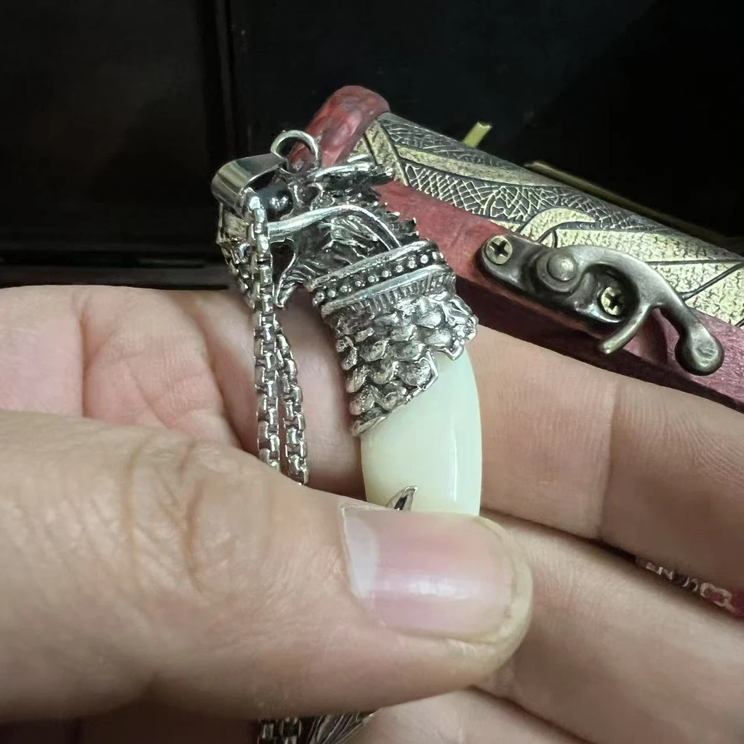 （闪购商品）dz001狗牙吊坠