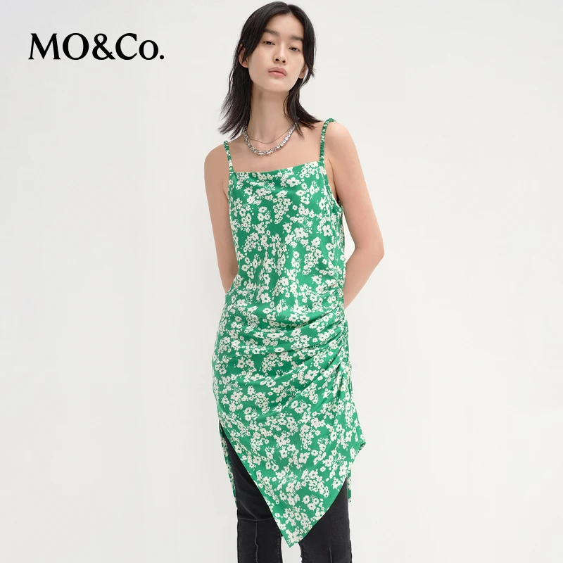MOCO春季碎花抽褶开叉吊带连衣裙茶歇裙MBB1DRS034