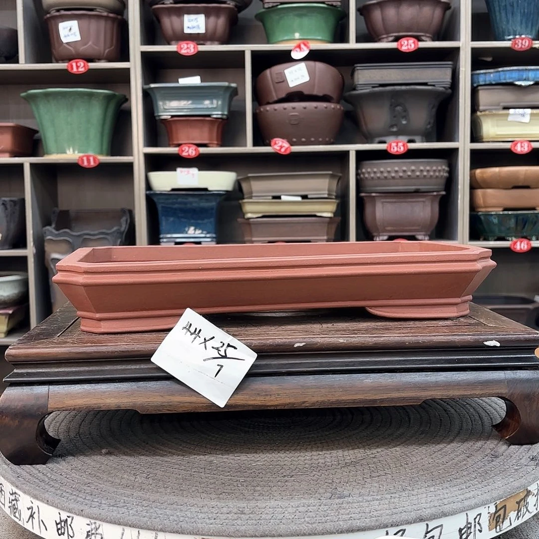 紫砂花盆紫砂的颜色很好看