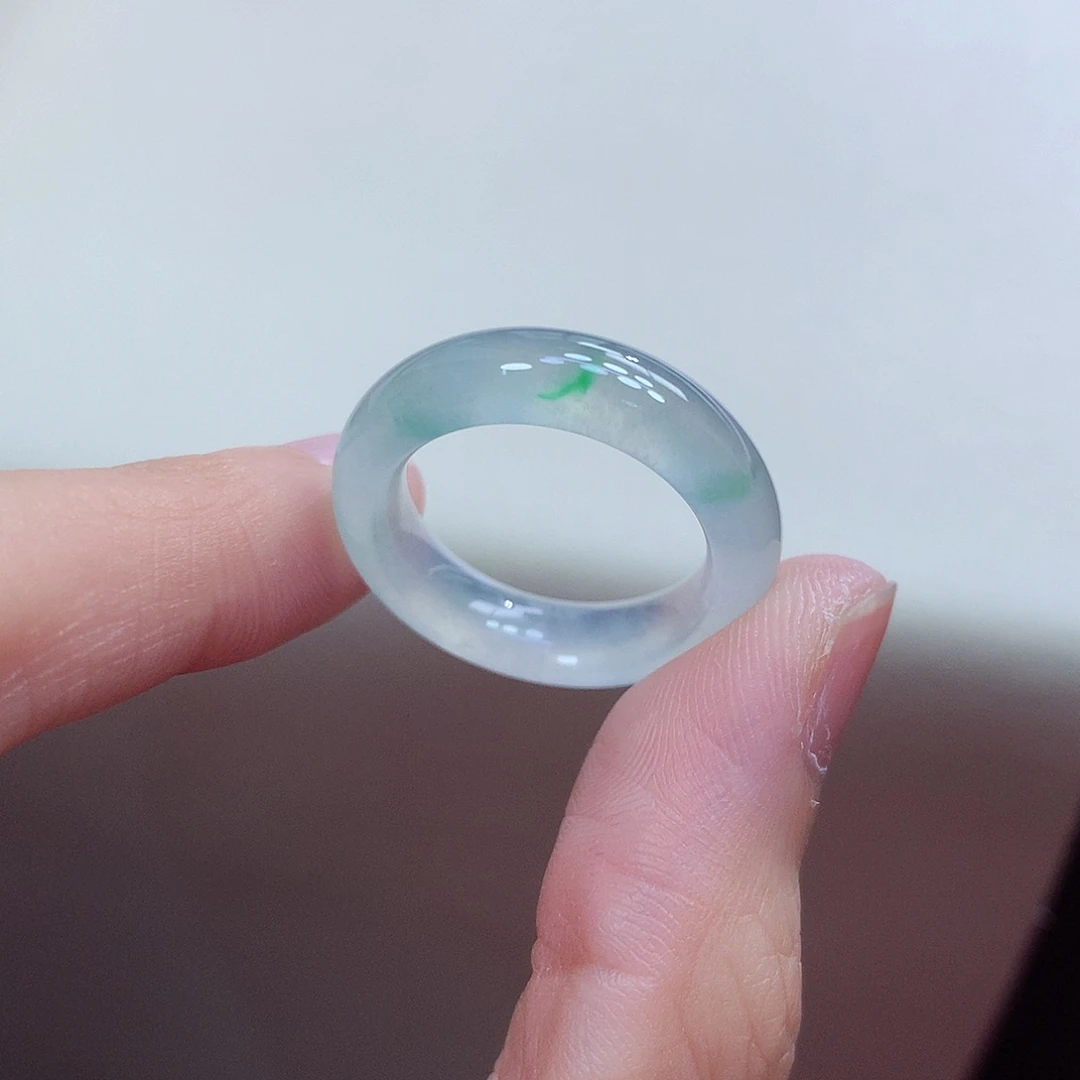 翡翠未镶嵌戒圈17-18号