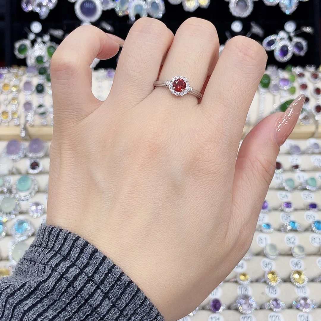银S925镶嵌石榴石戒指戒指