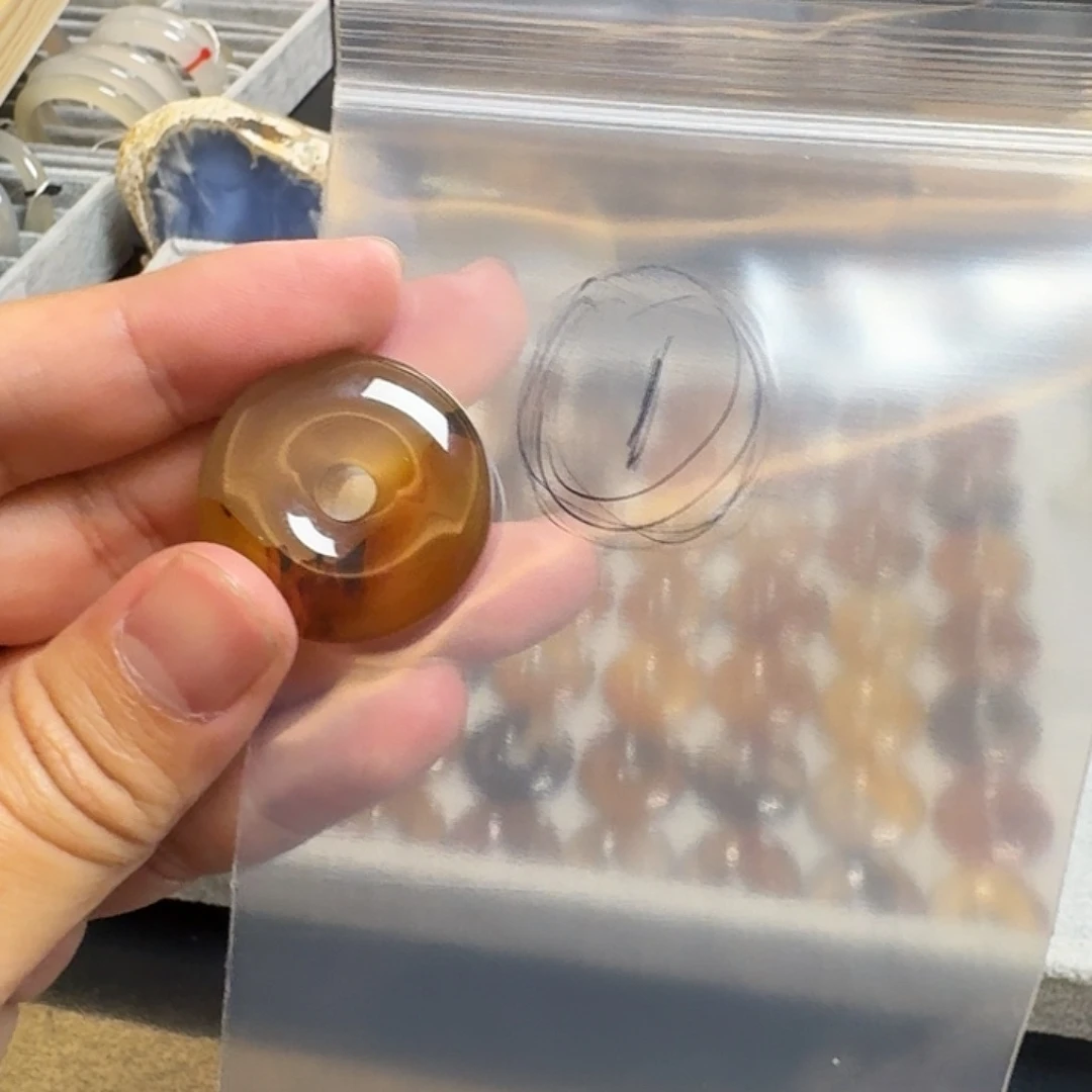 玛瑙/玉髓未镶嵌珠宝半成品