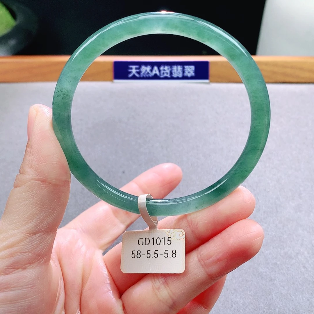 未镶嵌手镯翡翠天然翡翠手镯a货
