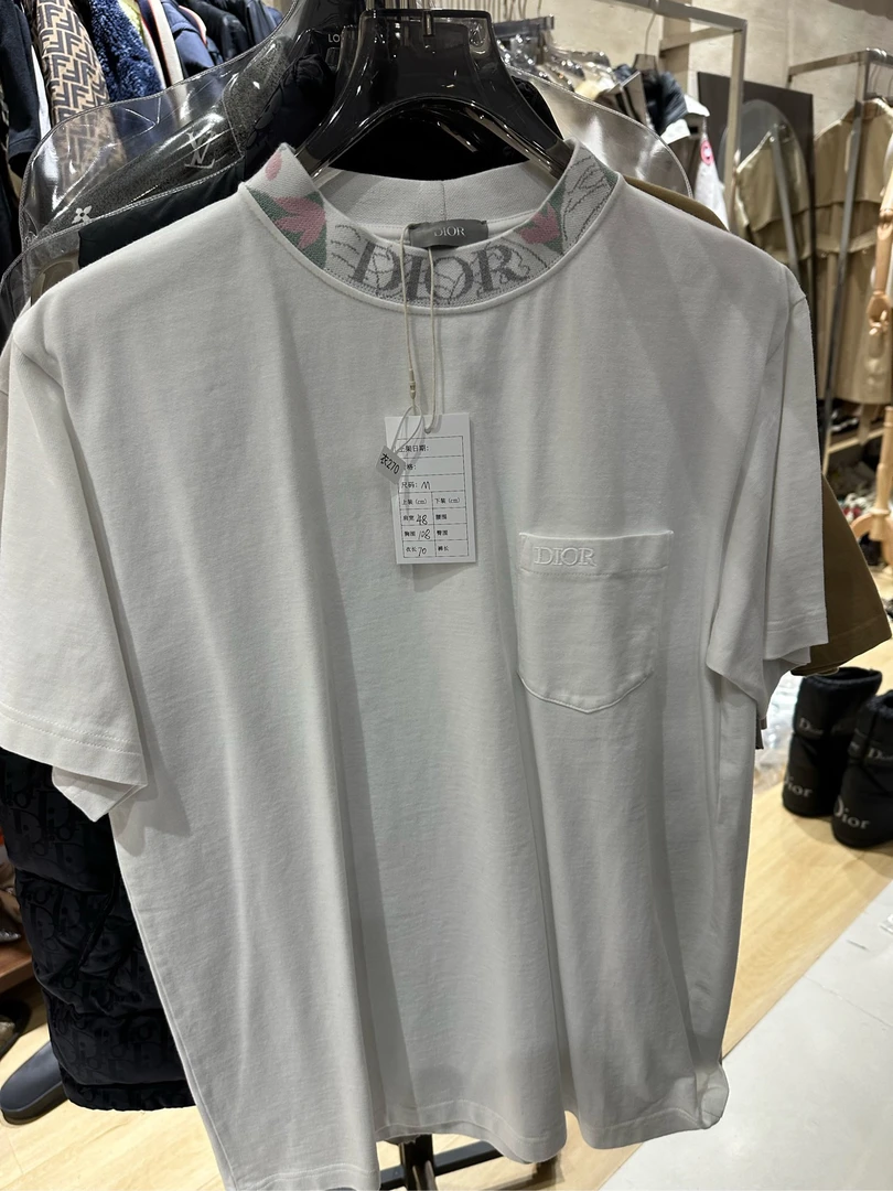 99新 DIOR/迪奥 尺码M胸围108衣长70编码270