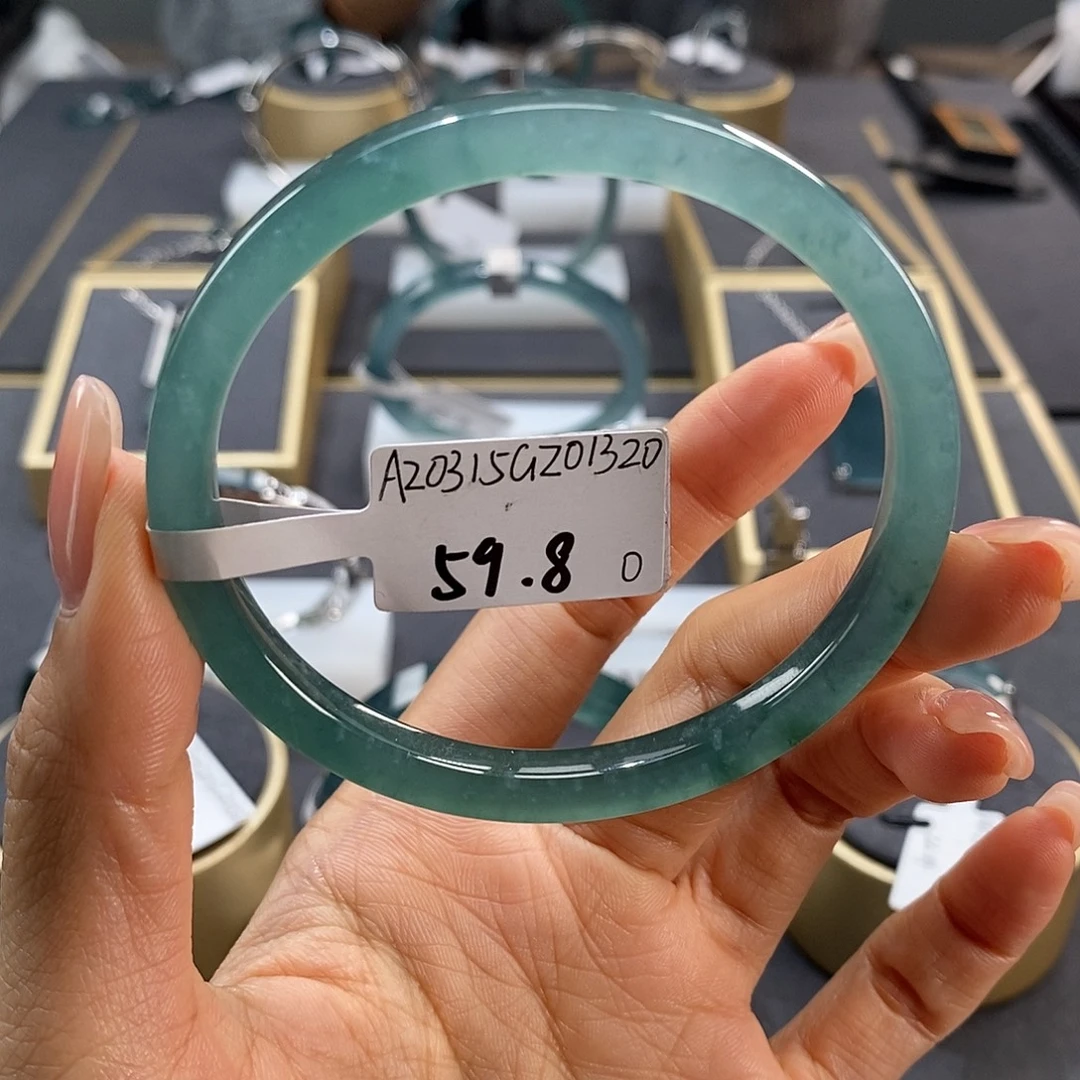 翡翠未镶嵌手镯59.80