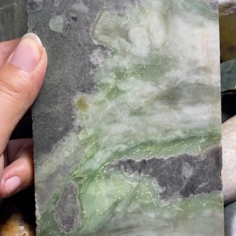 未镶嵌和田玉（糖玉）挂件