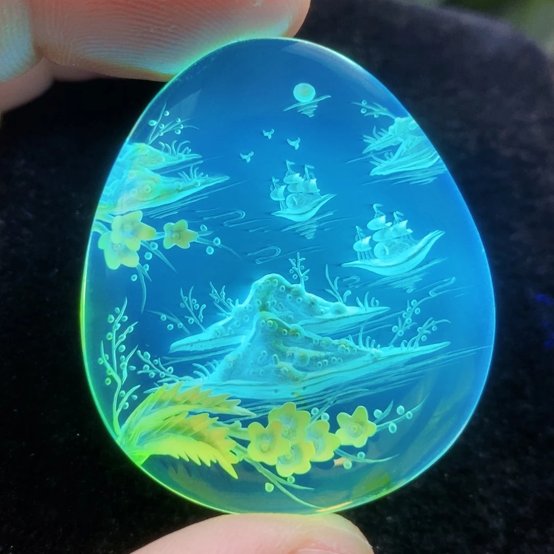 【闪购商品】金珀吊坠(不含链)未镶嵌