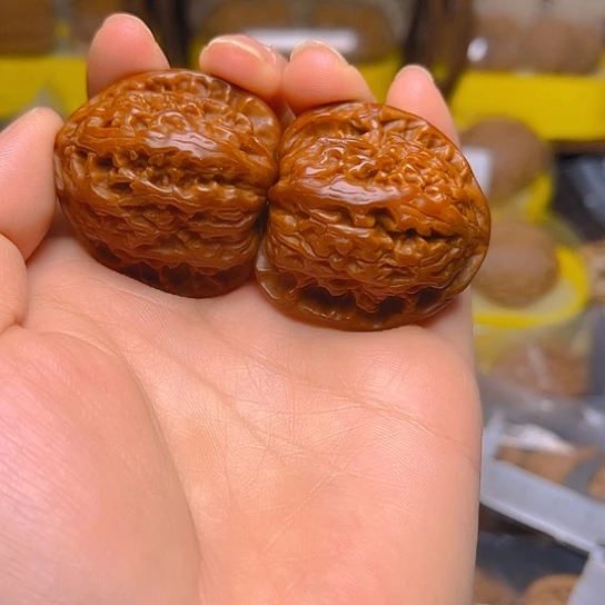 吊坠文玩核桃白狮和