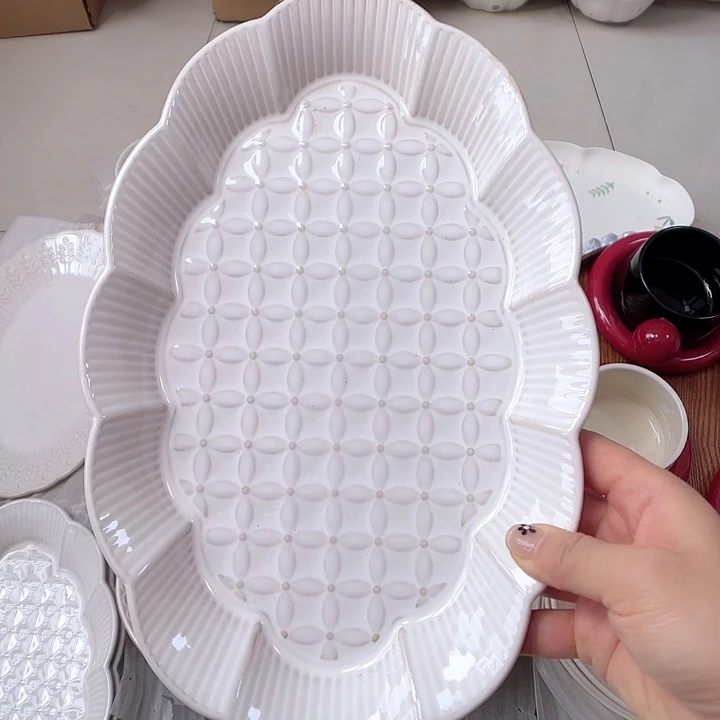 瓷片瑕疵特价陶瓷鱼盘