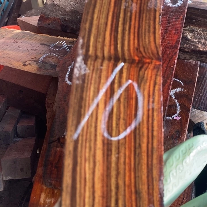 红酸枝木类哈哈我