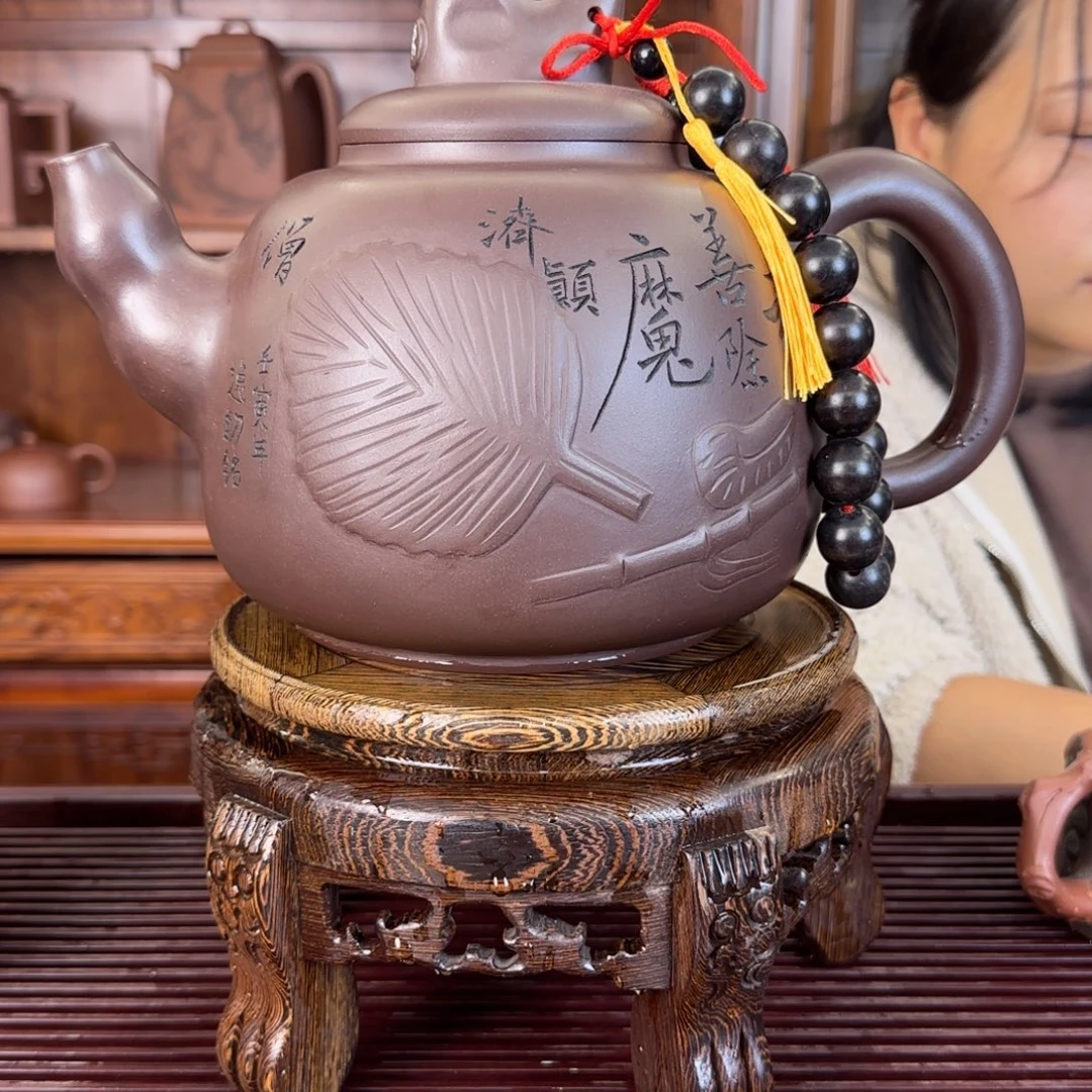 兔***紫砂茶壶宜兴紫砂壶