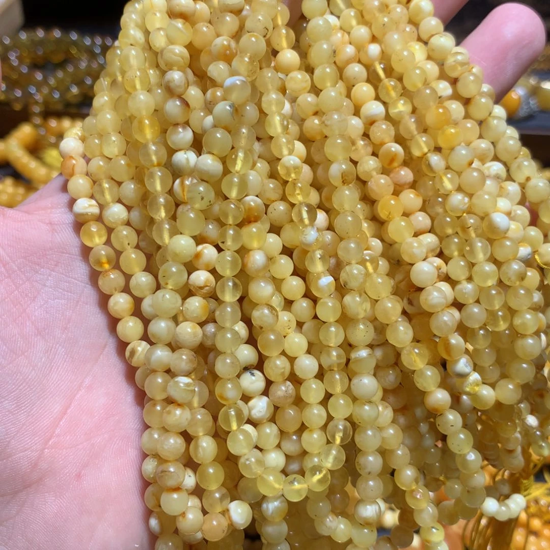 琥珀未镶嵌珠宝奇石多样性发其一
