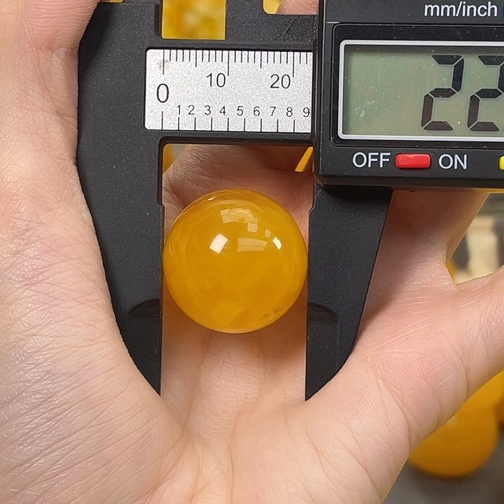 白***云琥珀未镶嵌珠宝奇石琥珀蜜蜡J112