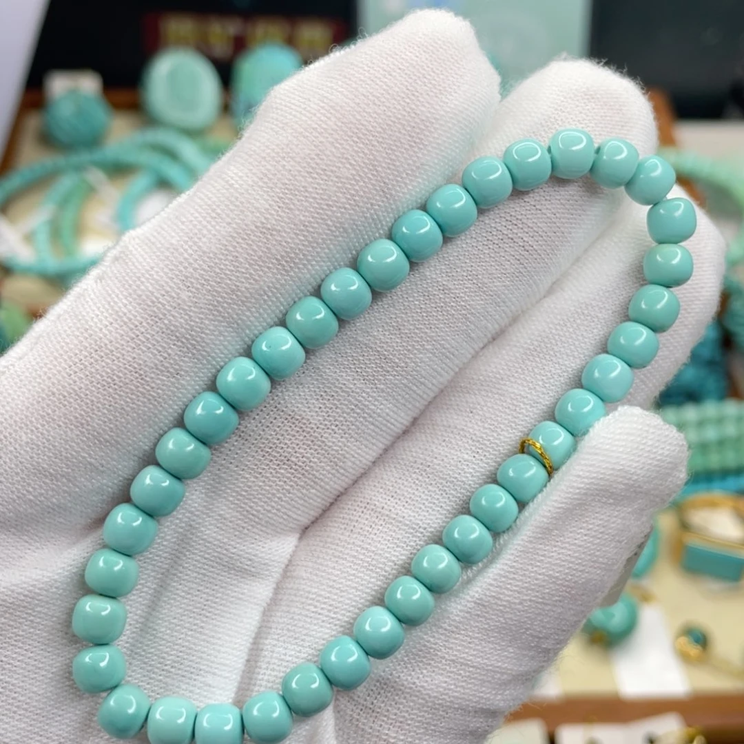 绿松石未镶嵌颈饰