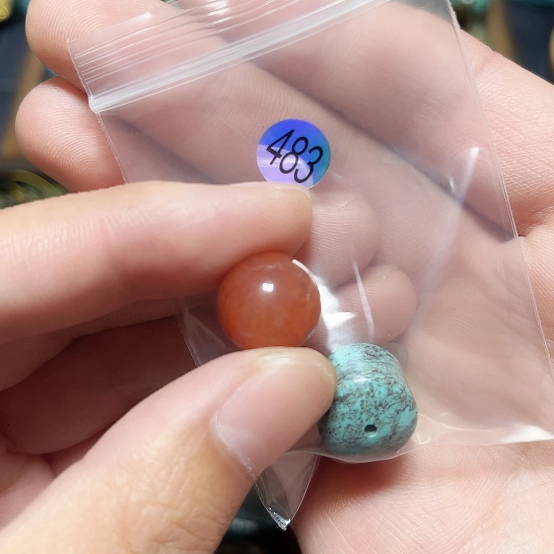 加***.玛瑙/玉髓未镶嵌圆珠桶珠老型手串！！
