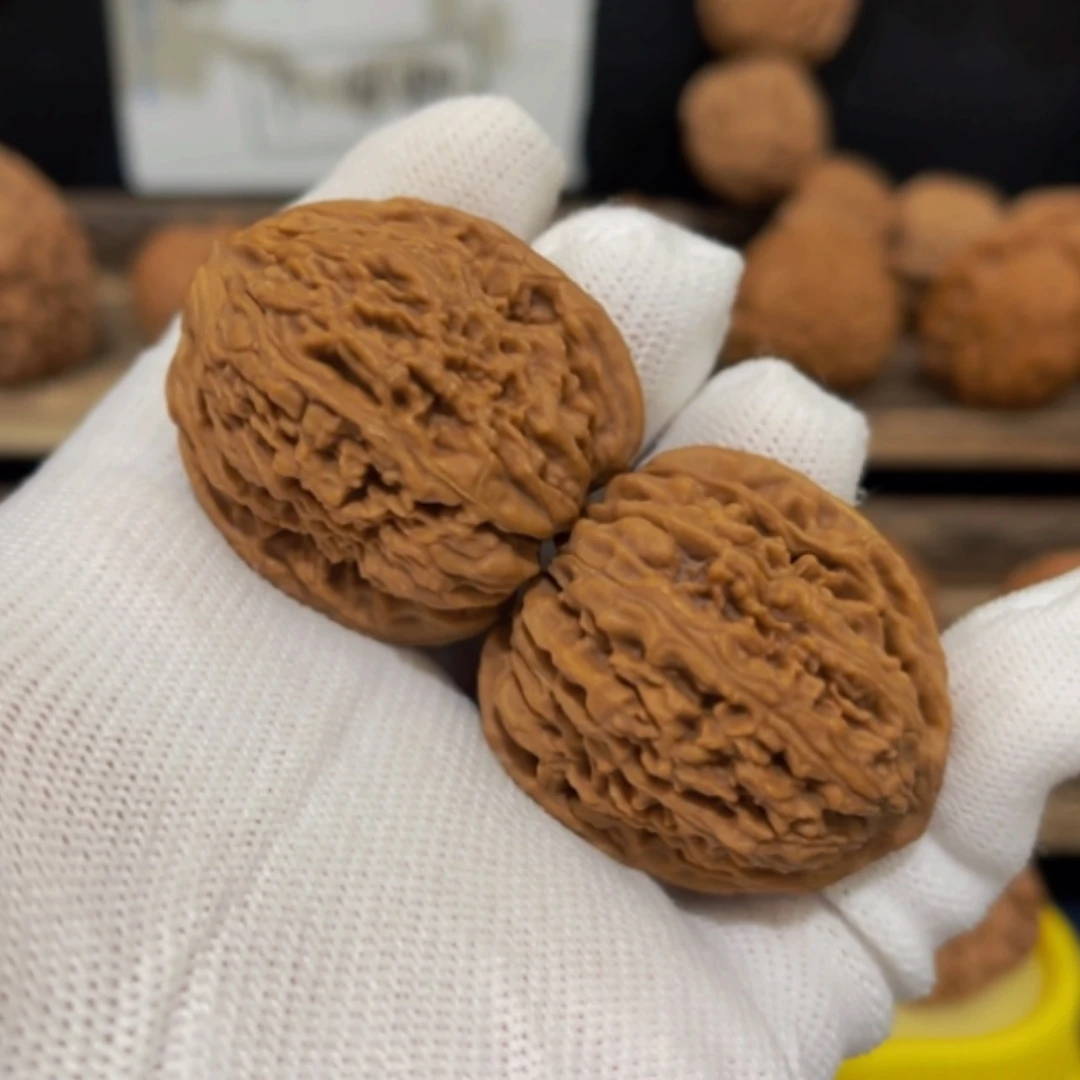 【闪购商品】核桃把件35尺寸南疆石