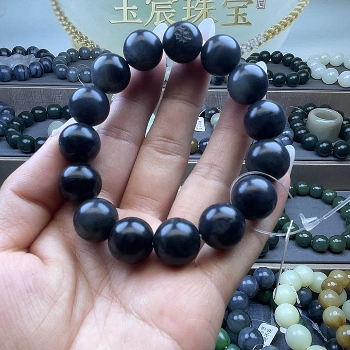 未镶嵌手链和田玉
