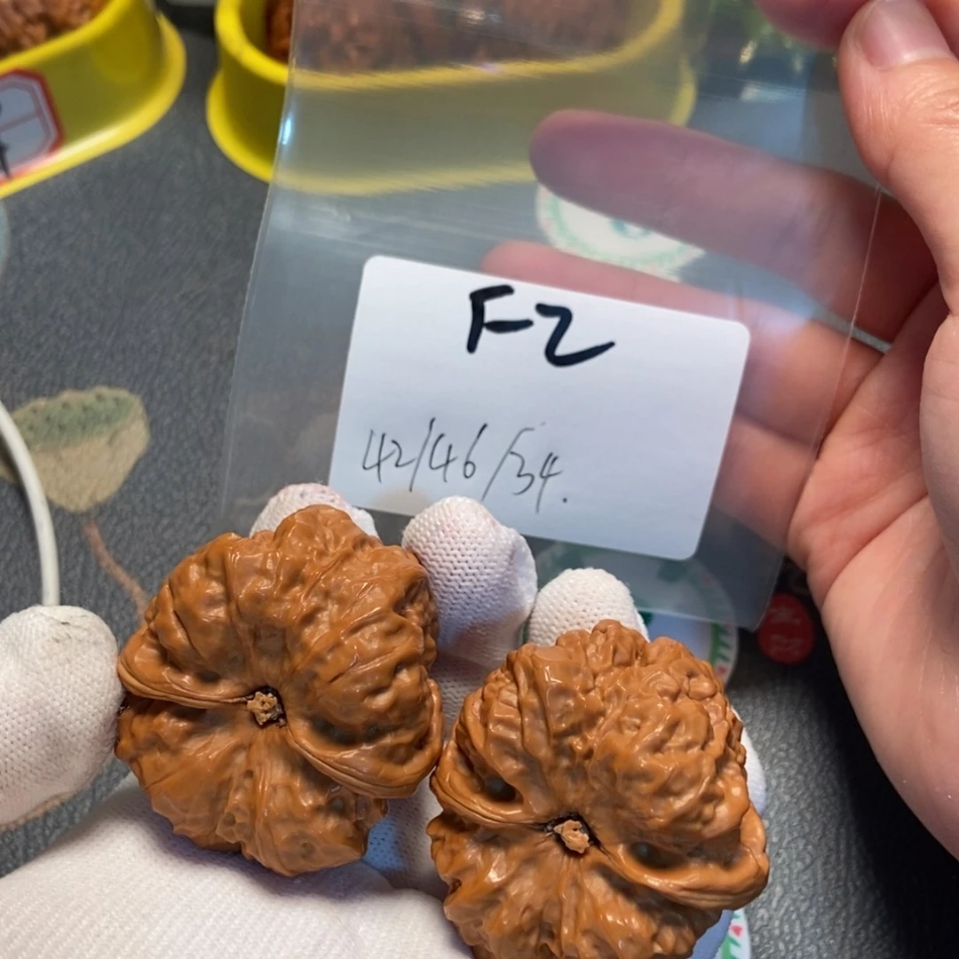 文玩核桃吊坠大****大蛤蟆