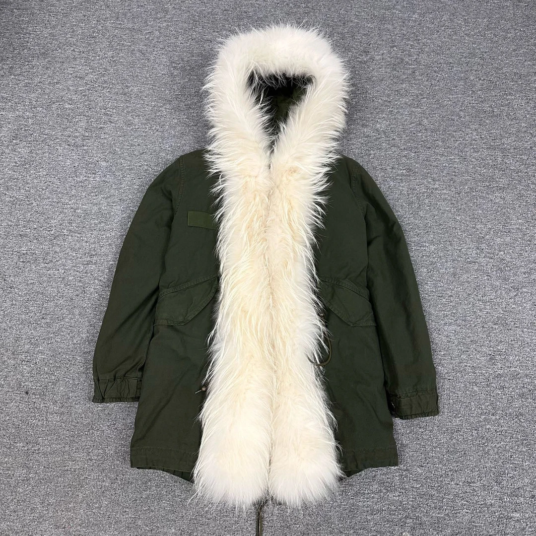 99新 Mr&Mrs/先生 小姐 皮草大衣 99新 白色 Xxs码