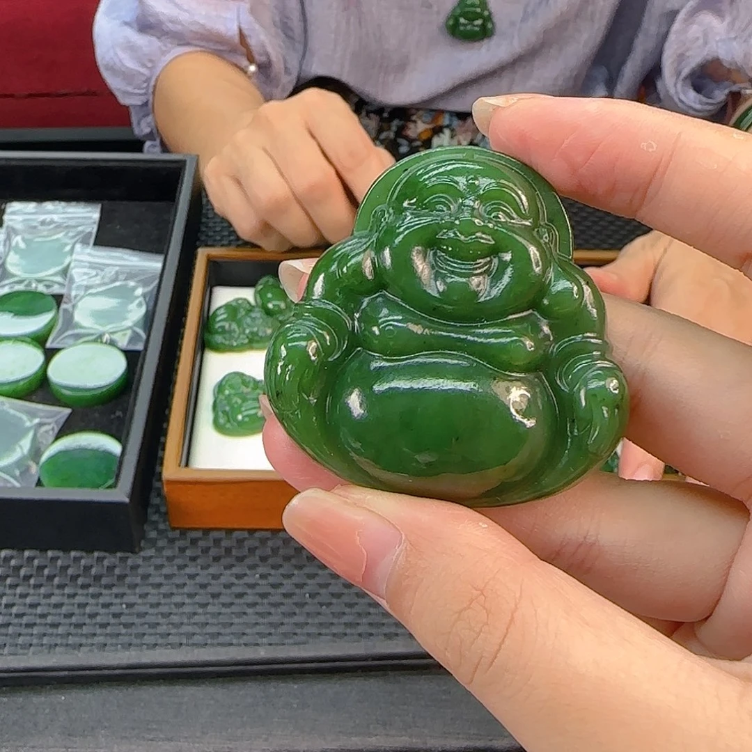 和田玉未镶嵌颈饰碧玉佛公卡50