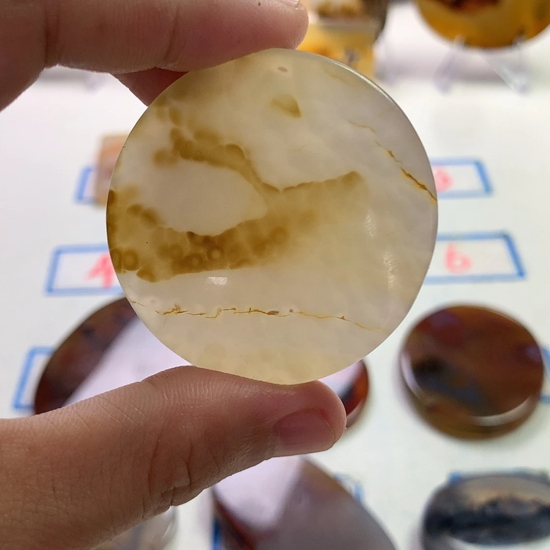 玛瑙/玉髓未镶嵌珠宝半成品