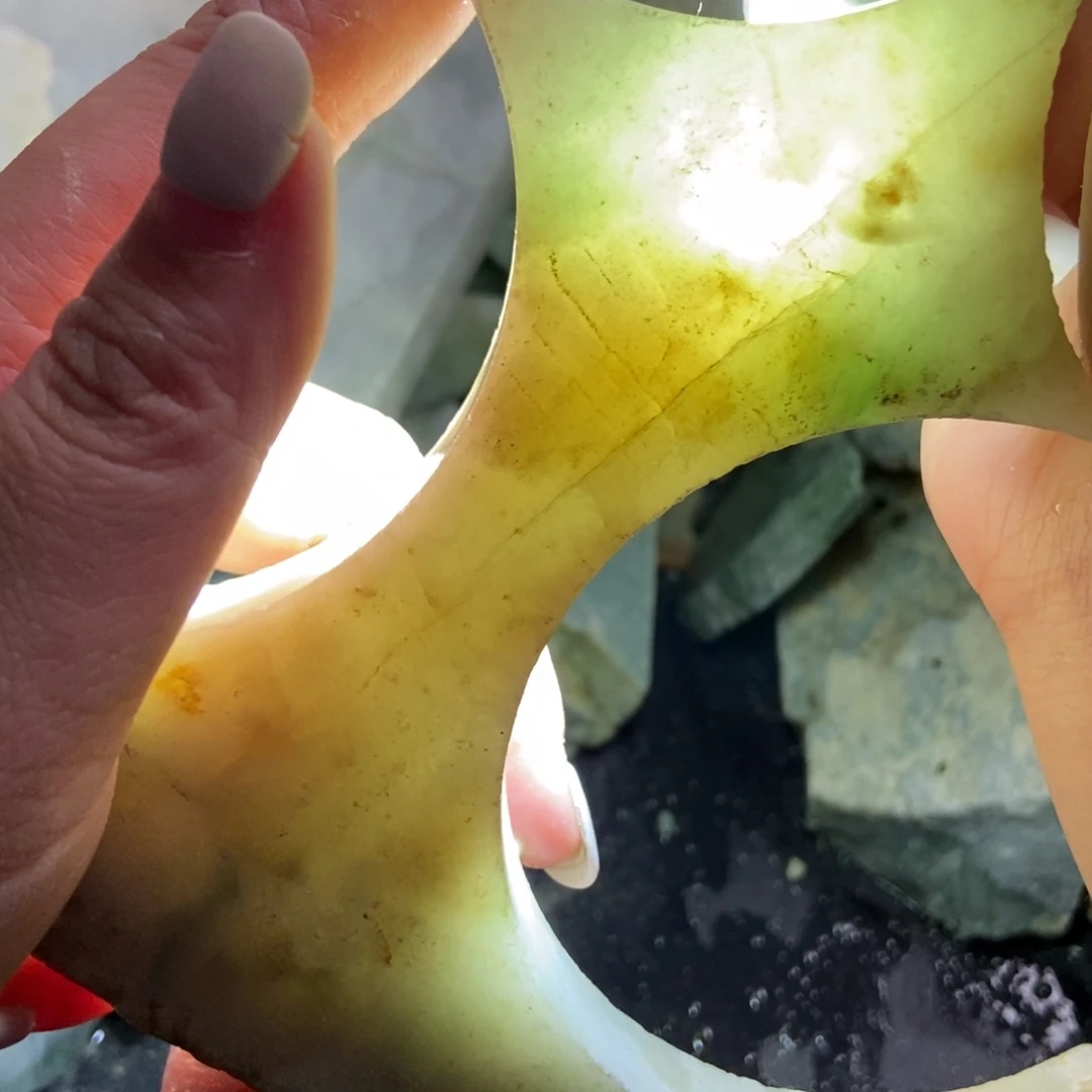 翡翠未镶嵌挂件天然翡翠