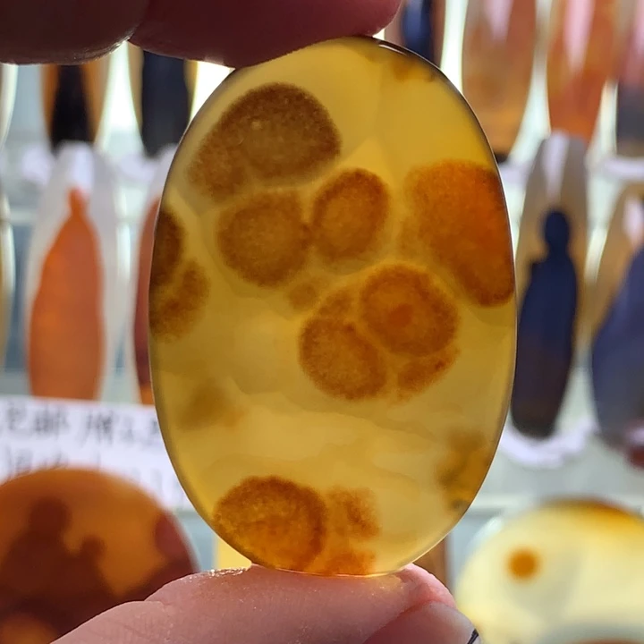 未镶嵌颈饰玛瑙/玉髓150