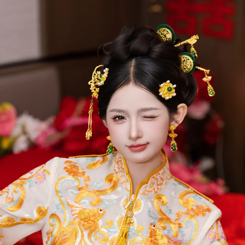 合金婚庆饰品 新款中式新娘金绿色气质发簪结婚秀禾服头饰MT0235