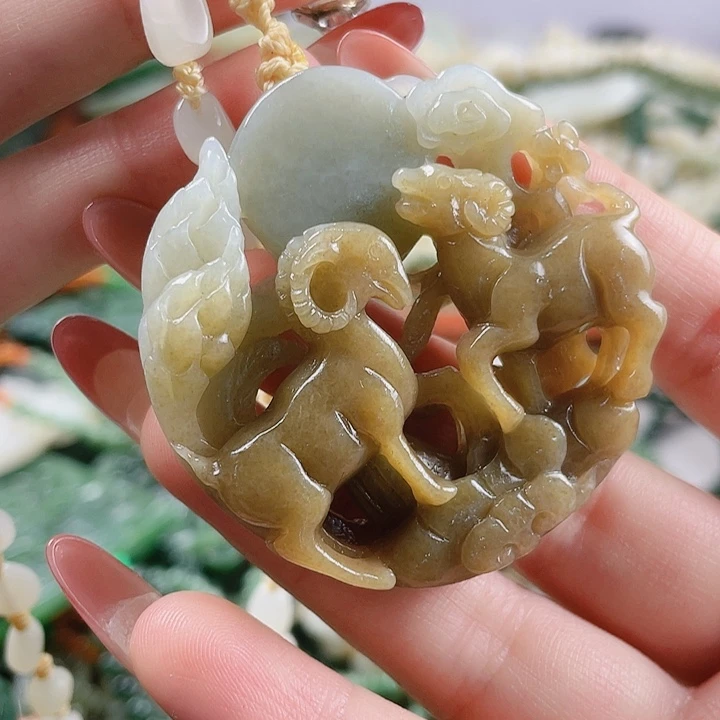 未镶嵌和田玉挂件