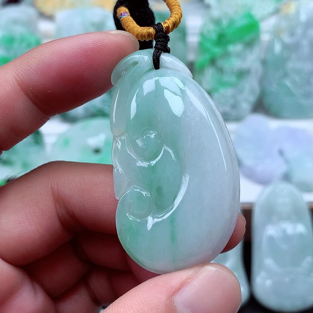 翡翠未镶嵌颈饰翡翠吊坠