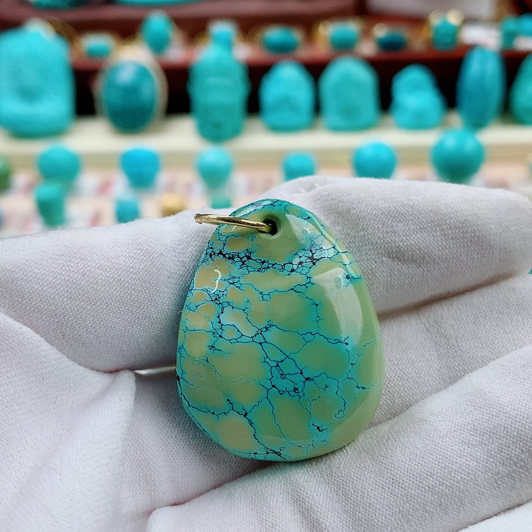 专***气绿松石未镶嵌珠宝半成品