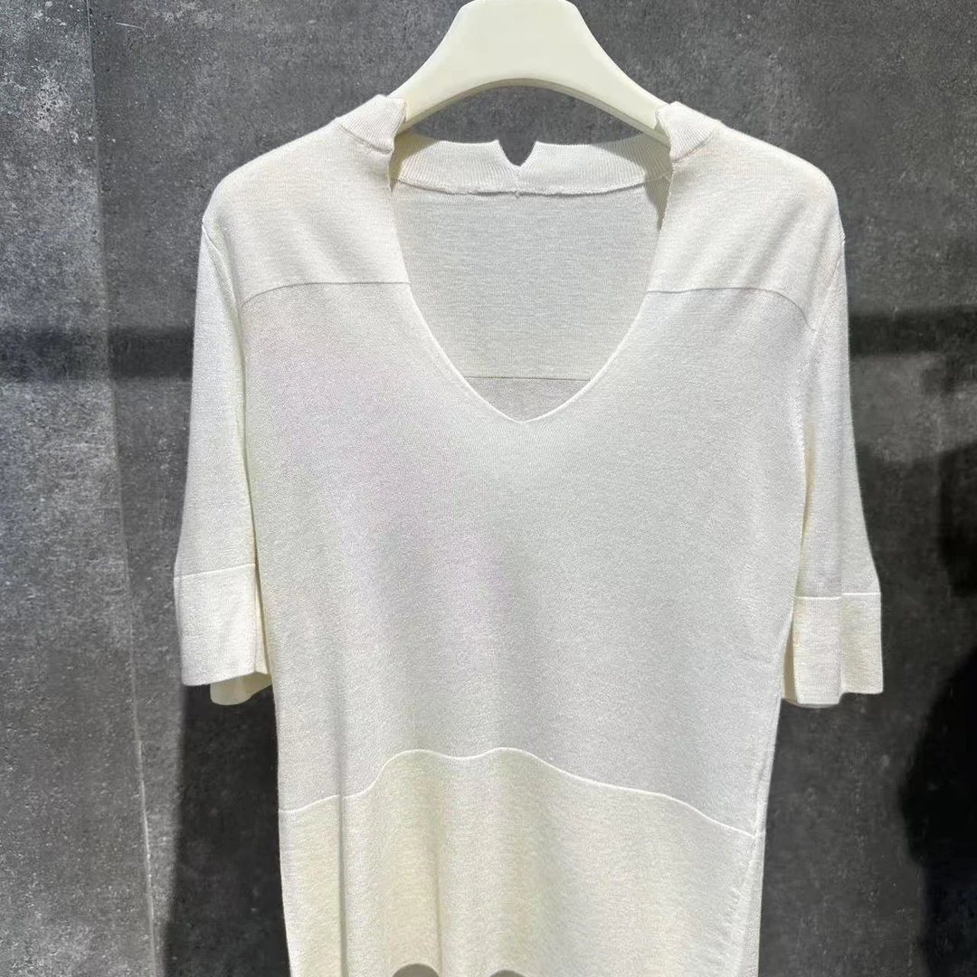 E【Ann.G】D40304 夏季款小众修身大V领下摆短袖T恤女