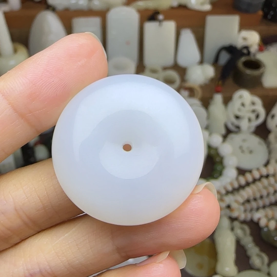 和田玉未镶嵌挂件平安扣