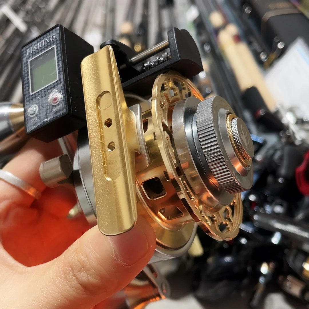 耳***生全金属数显筏轮右手