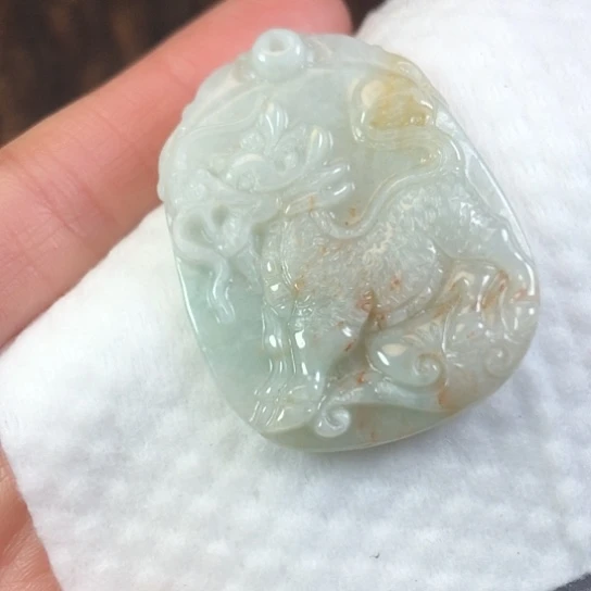 翡翠未镶嵌颈饰缅甸A货，每天下午1点半开播